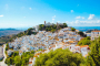 El pueblo de Casares está a 5 minutos en coche